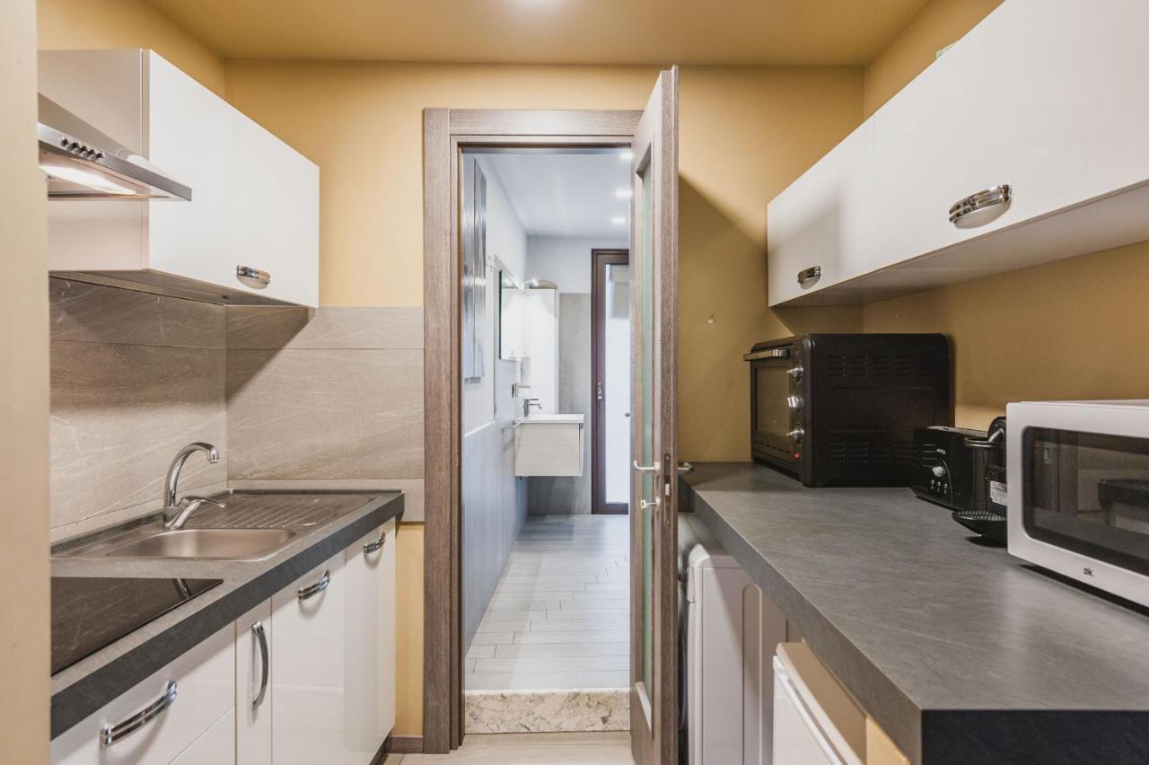 Ursino Apartment With Balcony By Wonderful Italy Катания Экстерьер фото